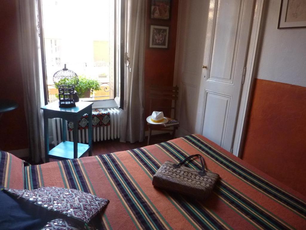 Hotel Central Annecy Zimmer foto